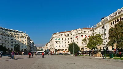 Πλατεία Αριστοτέλους Θεσσαλονίκη - Ντύσιμο Μαρτίου